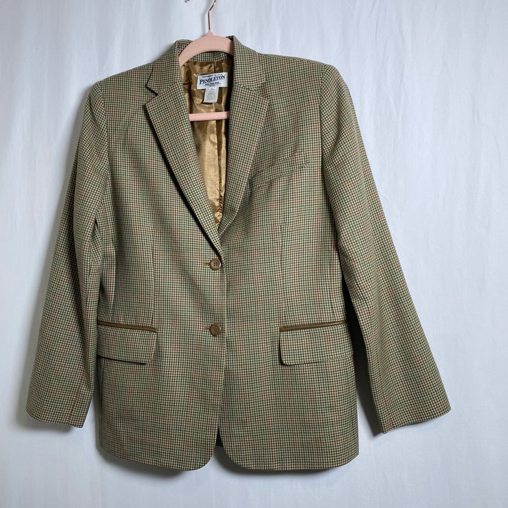 Pendleton Women's Tan Houndstooth Blazer